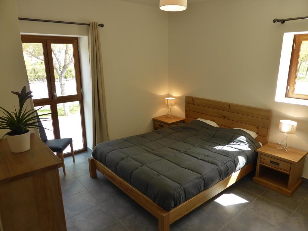 Hotel Camping Lou Gourdan Puget-Théniers Exteriér fotografie